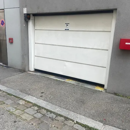 Et Box 2 Arrets Tram Partdieu, 4 Du Groupama Stadium Avec Le Tramway T3 Apartment Villeurbanne